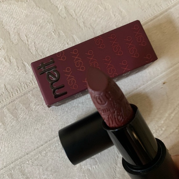Melt Cosmetics Ultra Matte Lipstick in 6Six6 BNIB - Picture 6 of 16